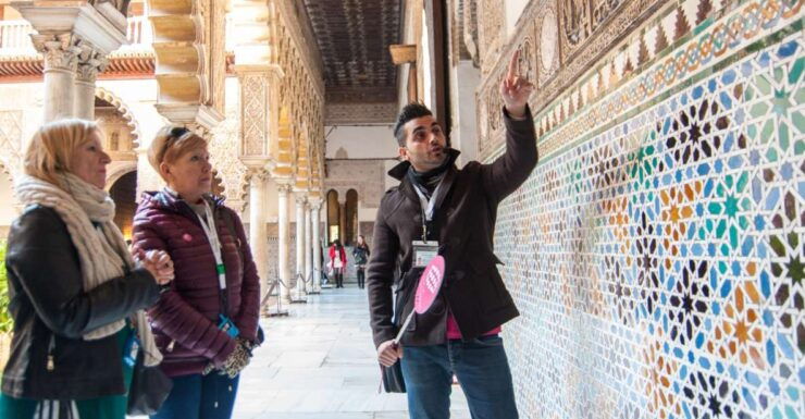 Seville: Alcázar and Cathedral Entry Ticket and Guided Tour - Experience Highlights