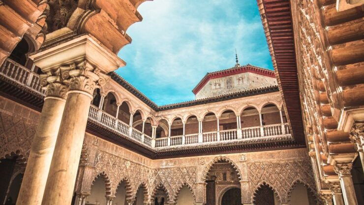 Seville: Alcazar, Cathedral, and Giralda Skip-the-Line Tour - Good To Know
