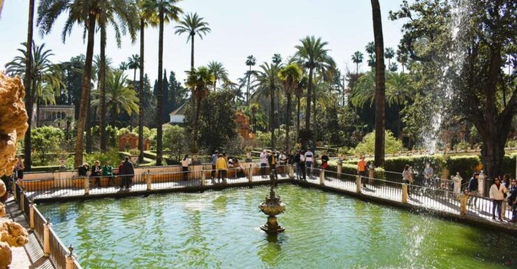 Seville: Alcázar, Cathedral & Giralda Guided Tour W/ Tickets - Booking and Cancellation Policy