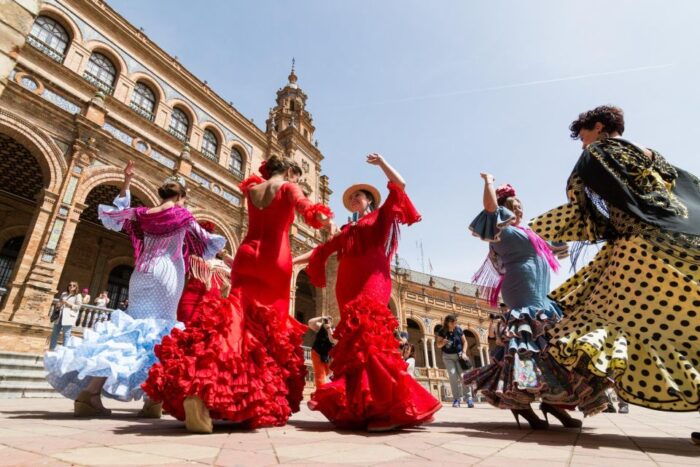 Seville Alcazar District Walking Tour With Digital Guide - Tips for an Enjoyable Experience