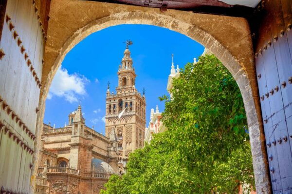 Seville: Alcázar Guided Palace Tour With Priority Access - The Sum Up
