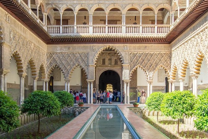 Seville Alcázar: Guided Premium Tour With Priority Entrance - Meeting and Pickup