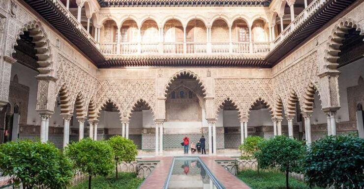 Seville: Alcázar Guided Tour - Check Availability and Live Tour Guide