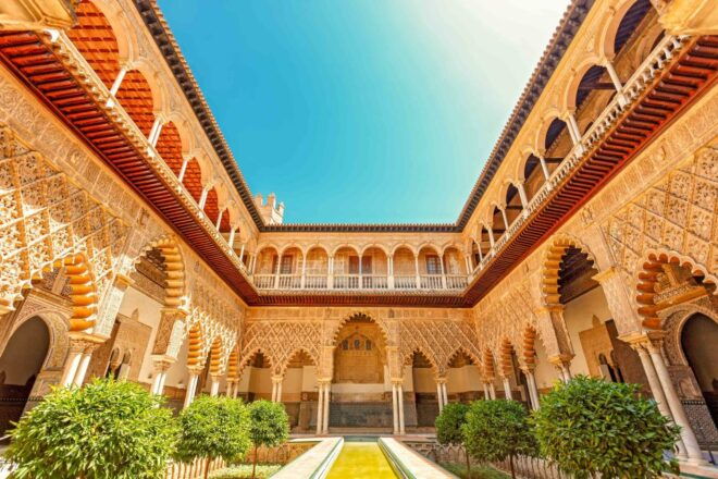 Seville: Alcázar Skip-the-Line Tickets and Guided Tour - Full Description