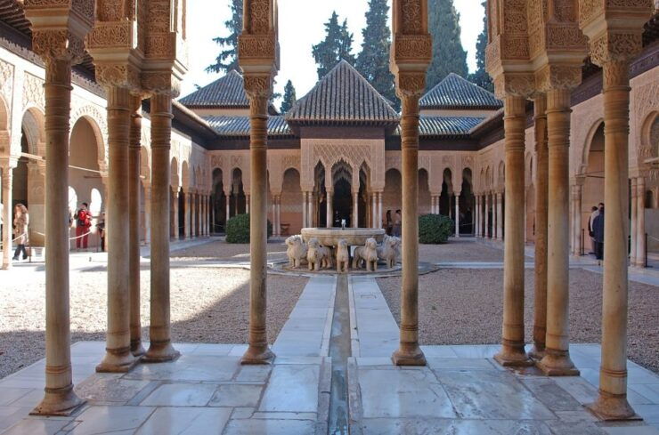 Seville: Alhambra Day Trip With Guide & Nasrid Palaces Entry - Activity Details