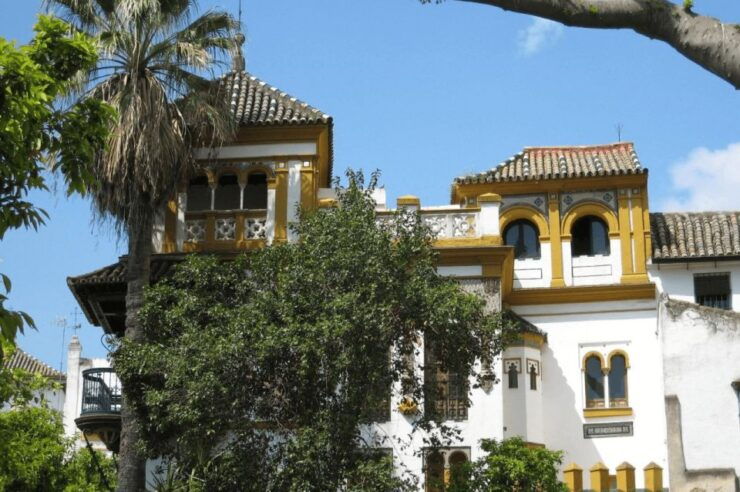 Seville: Barrio De Santa Cruz Self-Guided Audio Tour - Tour Overview