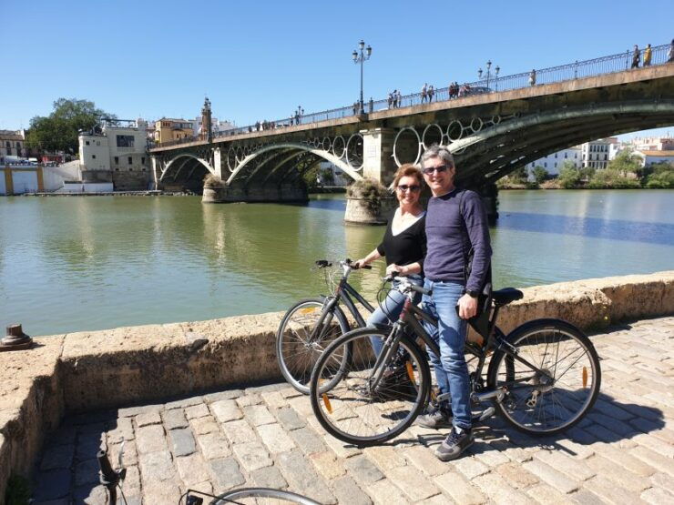 Seville: Bike Rental - Activity Details