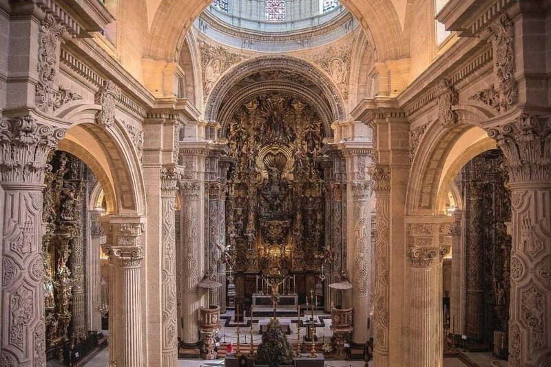 Seville: Cathedral and Salvador Church Guided Tour - Why Choose This Tour? A Closer Look