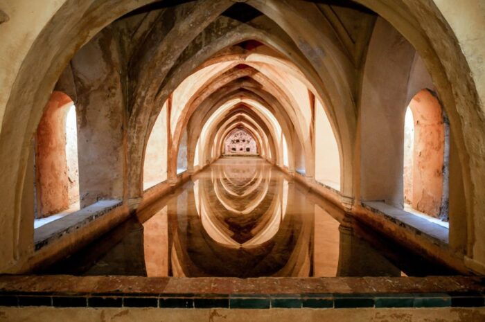 Seville: Cathedral, Giralda & Alcazar Entry With Guided Tour - Inclusions and Meeting Information