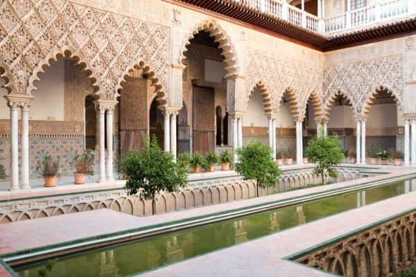 Seville: Cathedral, Giralda & Alcazar Entry With Guided Tour - Positive Reviews