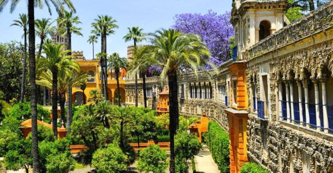 Seville: Cathedral, Giralda, and Royal Alcázar Guided Tour - Review Summary