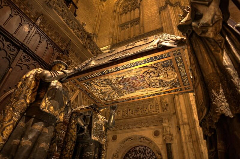 Seville: Cathedral & Giralda Guided Tour With Tickets - Highlights of the Cathedral and Giralda Tower