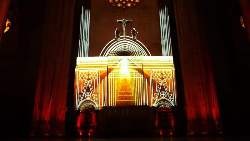 Seville: Cathedral of Seville Guided Night Tour & Light Show - Good To Know