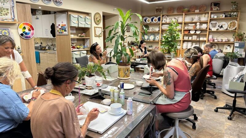 Seville: Ceramic Painting Workshop - Good To Know