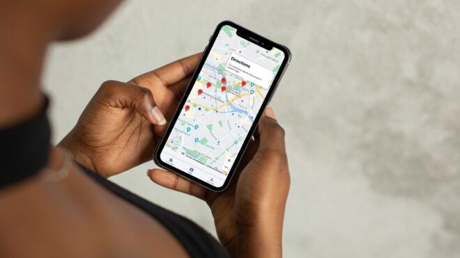 Seville: City Exploration Game and Tour on Your Phone - Description