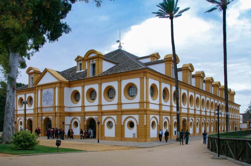 Seville: Day Trip to Cádiz and Jerez de la Frontera - Who Is This Tour Best Suited For?