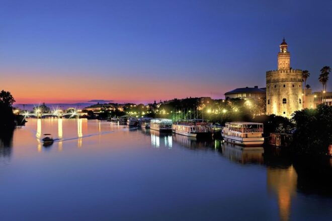 Seville : Discover Best Plans Recommended by Local People - Personalization and Updates