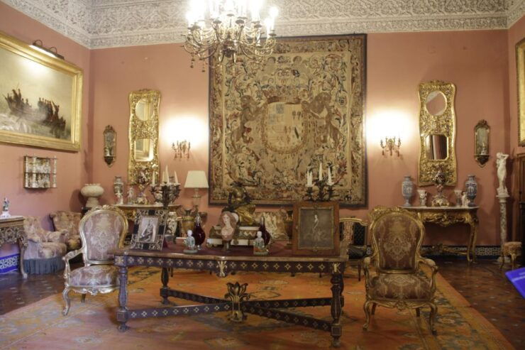 Seville: Dueñas Palace Private Tour - Tour Details
