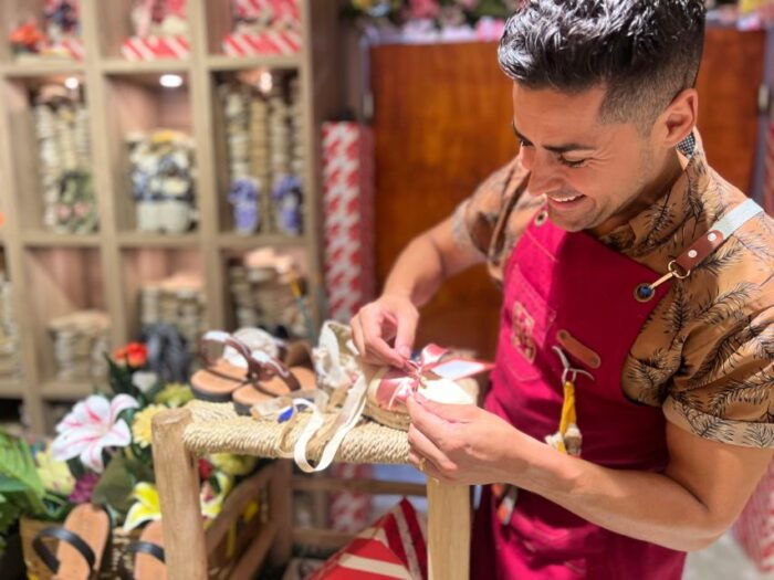 Seville: Espadrilles-Making Workshop With Snacks and Drinks - Frequently Asked Questions