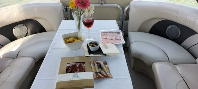Seville: Exclusive River Boat Tour With Tapas - Inclusions