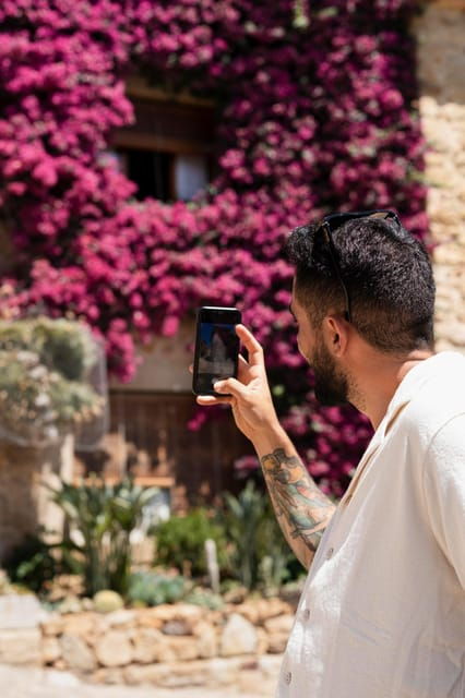 Seville: Express Walk With a Local in 60 Minutes - Good To Know