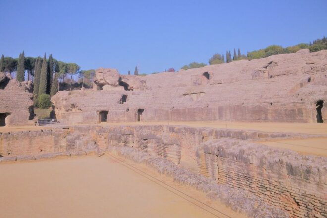 Seville: Game of Thrones and Roman Empire Italica Tour - Participant Selection and Date Availability
