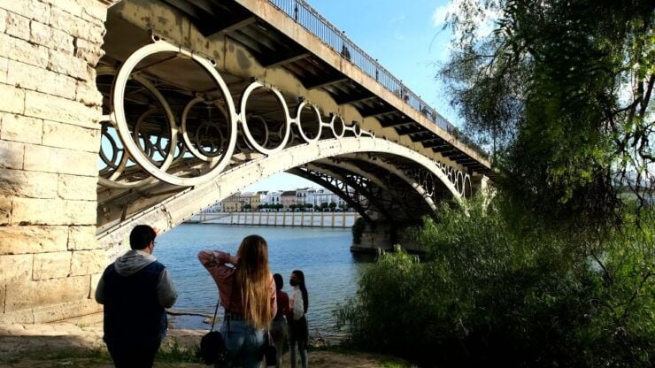 Seville: Guadalquivir & Secrets of Triana Small Group Tour - Tour Highlights