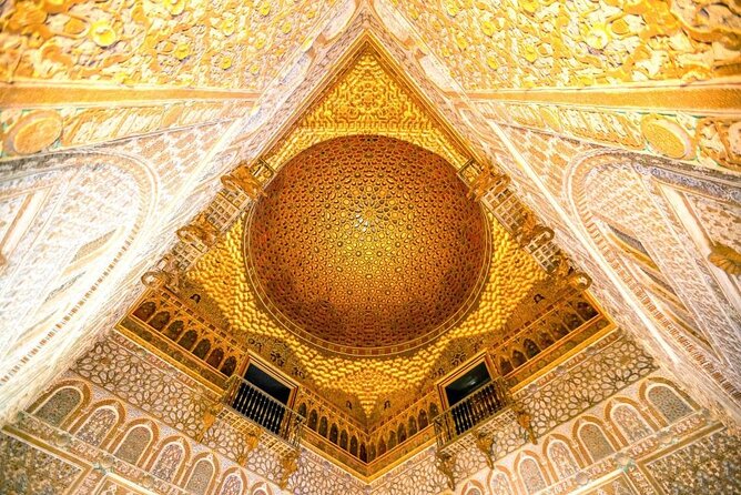 Seville: Guided Tour of Cathedral, Giralda, and Royal Alcázar - Giralda Tower