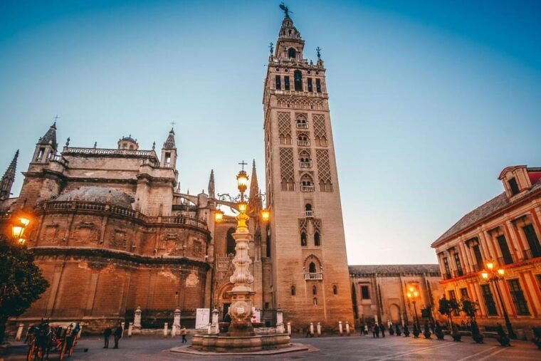 Seville Guided Tour Seville Must See - The History of Torre Del Oro
