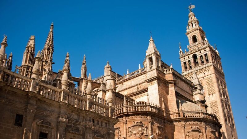 Seville: Guided Tour with Cathedral & Giralda Entrance - An In-Depth Look at the Guided Tour of Seville’s Cathedral & Giralda