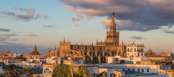 Seville: Guided Tour With Cathedral & Giralda Entrance - Tour Duration and Cancellation Policy