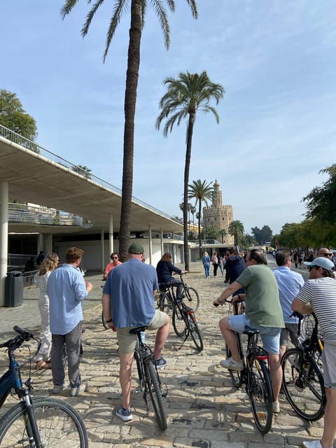 Seville: Highlights City Bike or E-Bike Tour - Important Information and Recommendations