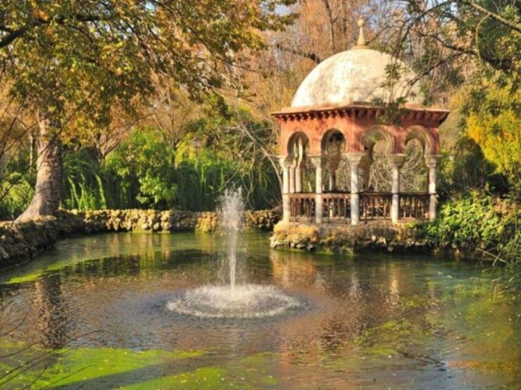 Seville: Horse Carriage Sightseeing Tour With Guide - Booking Information