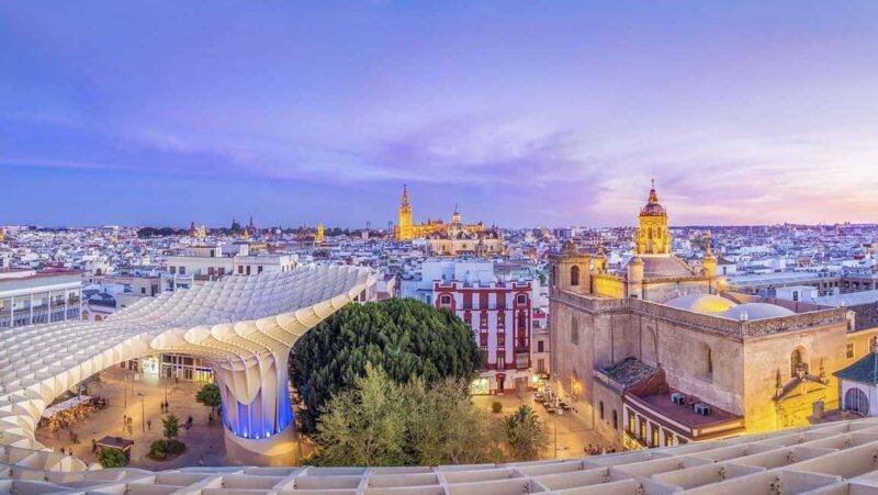 Seville in 1 Day Tour: Historic Center, Monuments, and Jewish Quarter - What to Expect During the Tour  