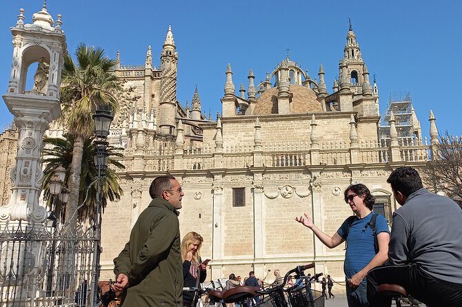 Seville In Season- City Highlight Tour - Meeting and Pickup
