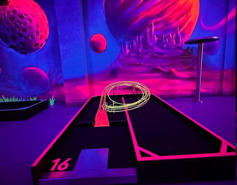 Seville: Indoor UV 18 hole Minigolf Experience - Good To Know
