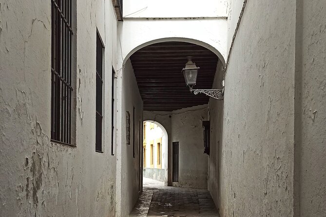 Seville Jewish Quarter Walking Tour - Gastronomic Delights in the Jewish Quarter
