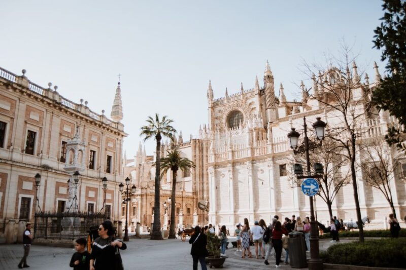 Seville Jewish Quarter Walking Tour: Santa Cruz District - Good To Know