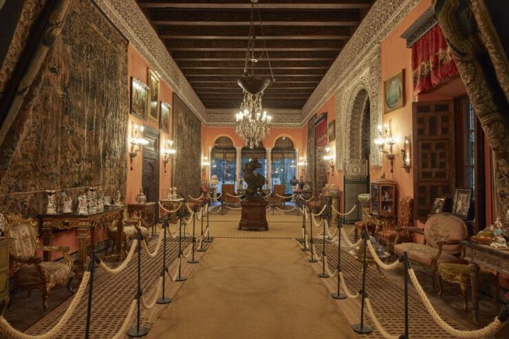 Seville: Las Dueñas Palace Ticket and Audioguide - Palace Exploration at Your Own Pace