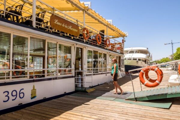 Seville: Minibus Tour, Aquarium and River Cruise - Meeting Point Details