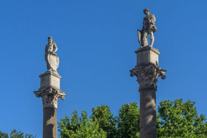 Seville Old Town: The Inheritance Outdoor Escape Game - The Sum Up