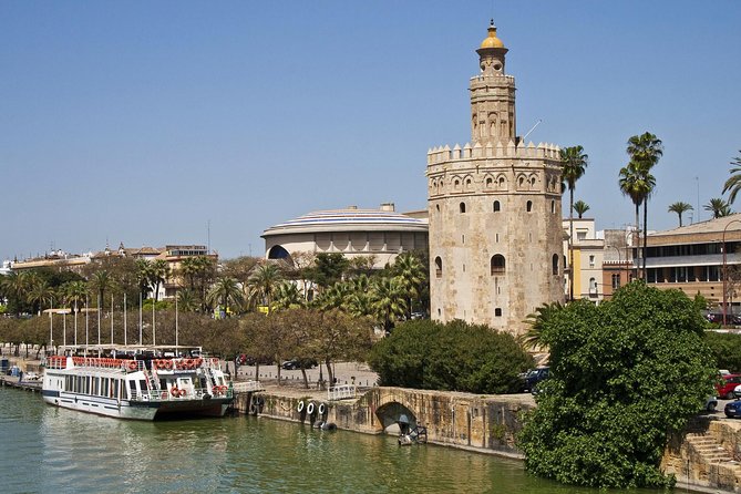 Seville One Day Trip From Granada, Alcazar, Cathedral and Giralda Guided Tour. - Common Questions