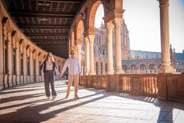 Seville PHOTO WALK - Meeting Point and Transportation