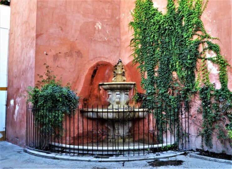 Seville: Plaza De Toros and Barrio Santa Cruz Tour - Booking Information