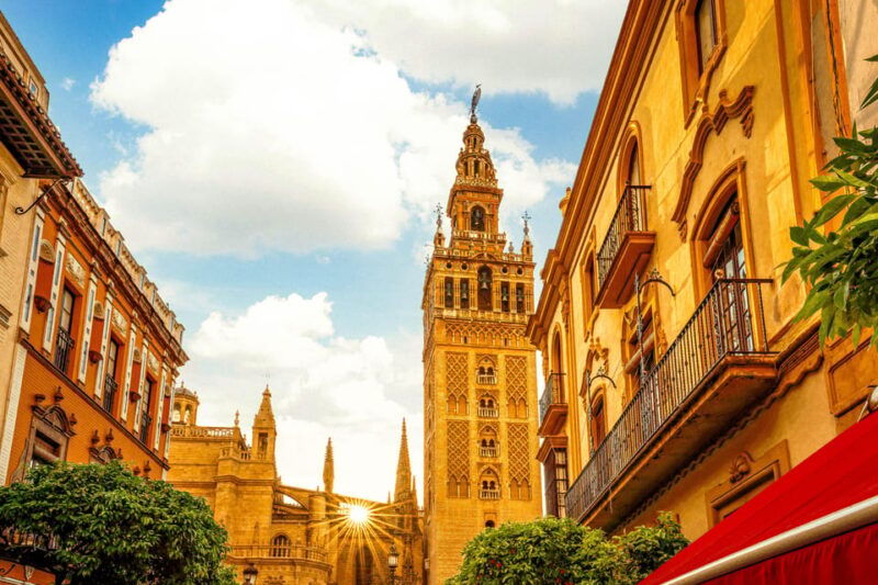 Seville: Priority Access Cathedral, Giralda & Alcázar Tour - Highlights of the Tour