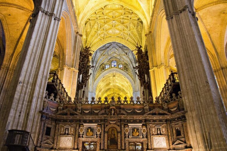 Seville: Priority Access Cathedral & Giralda Tour - Customer Experience and Reviews