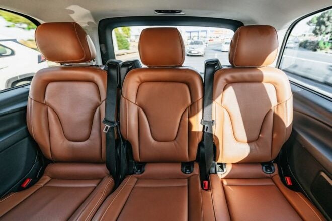 Seville: Private 1-Way Airport or Train Station Transfer - Comfortable and Air-Conditioned Private Transfer