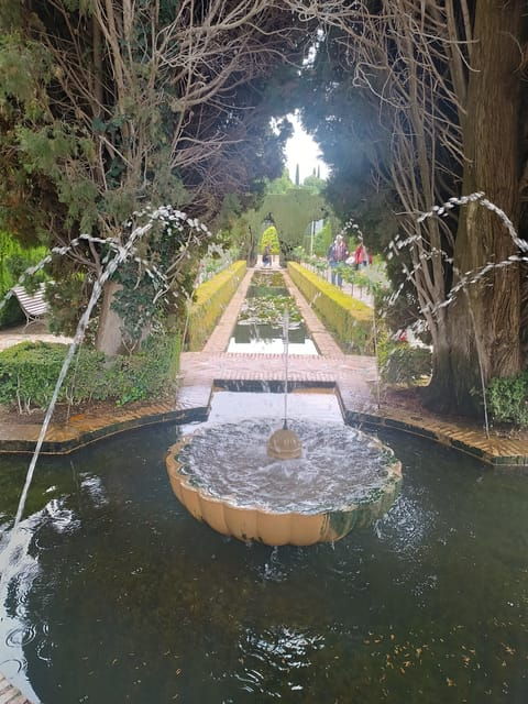 Seville: Private Day Trip to Granada With Alhambra Entry - Booking and Ticket Considerations
