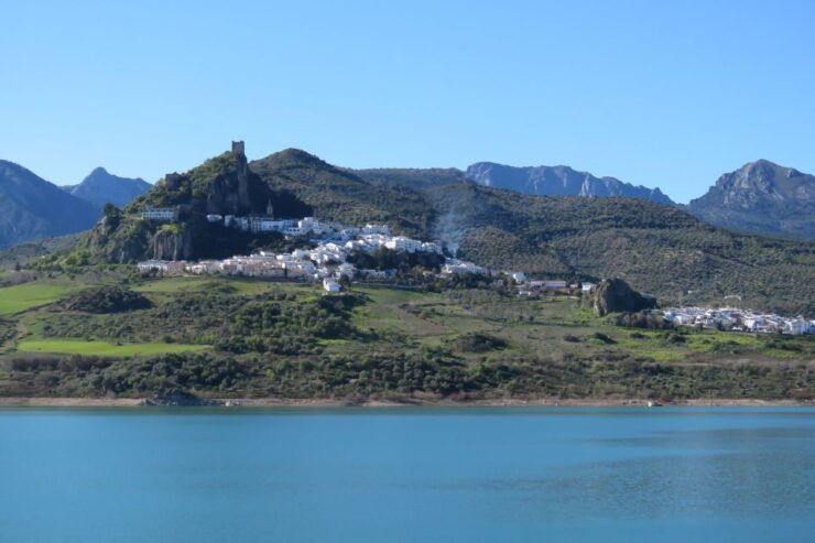 Seville: Private One-Way Transfer From Seville to Ronda - Booking Details