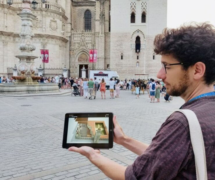 Seville: Private Walking Tour With Local Guide - Tour Booking Details